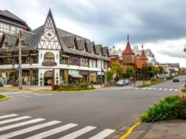 Luia Barbacovi celebra avanço educacional em Gramado com nota 6,6 no IDEB